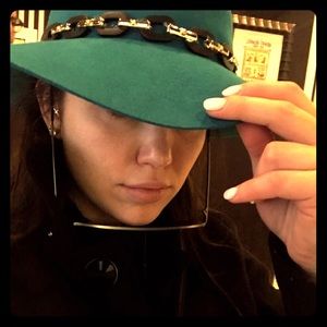 Meet your Posher, Jodi